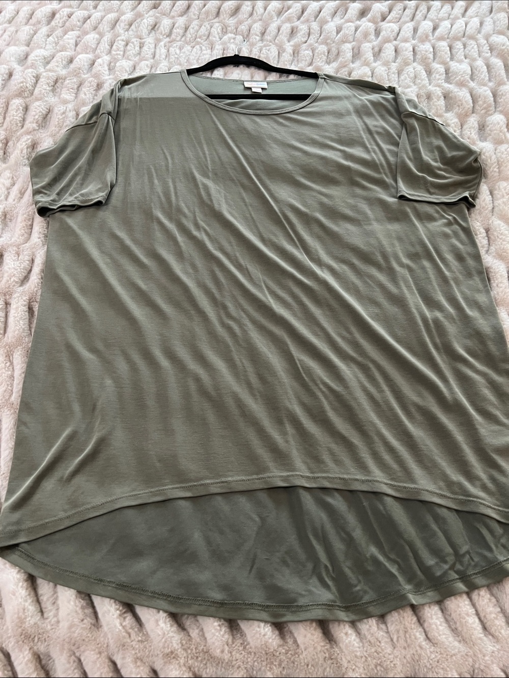LuLaRoe Short Sleeve Top in Olive